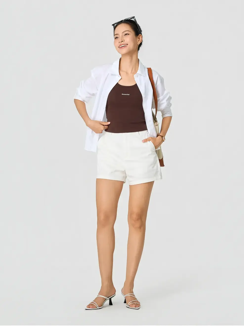 Quần Shorts Nữ Khaki Regular Stretch - Trắng 071