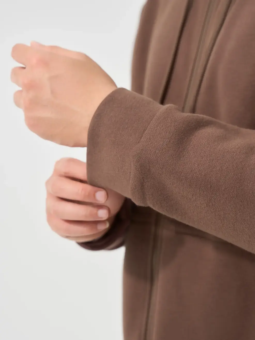 Áo Nỉ Mũ Nam Basic Khóa Hai Đầu - Nâu 064 - M