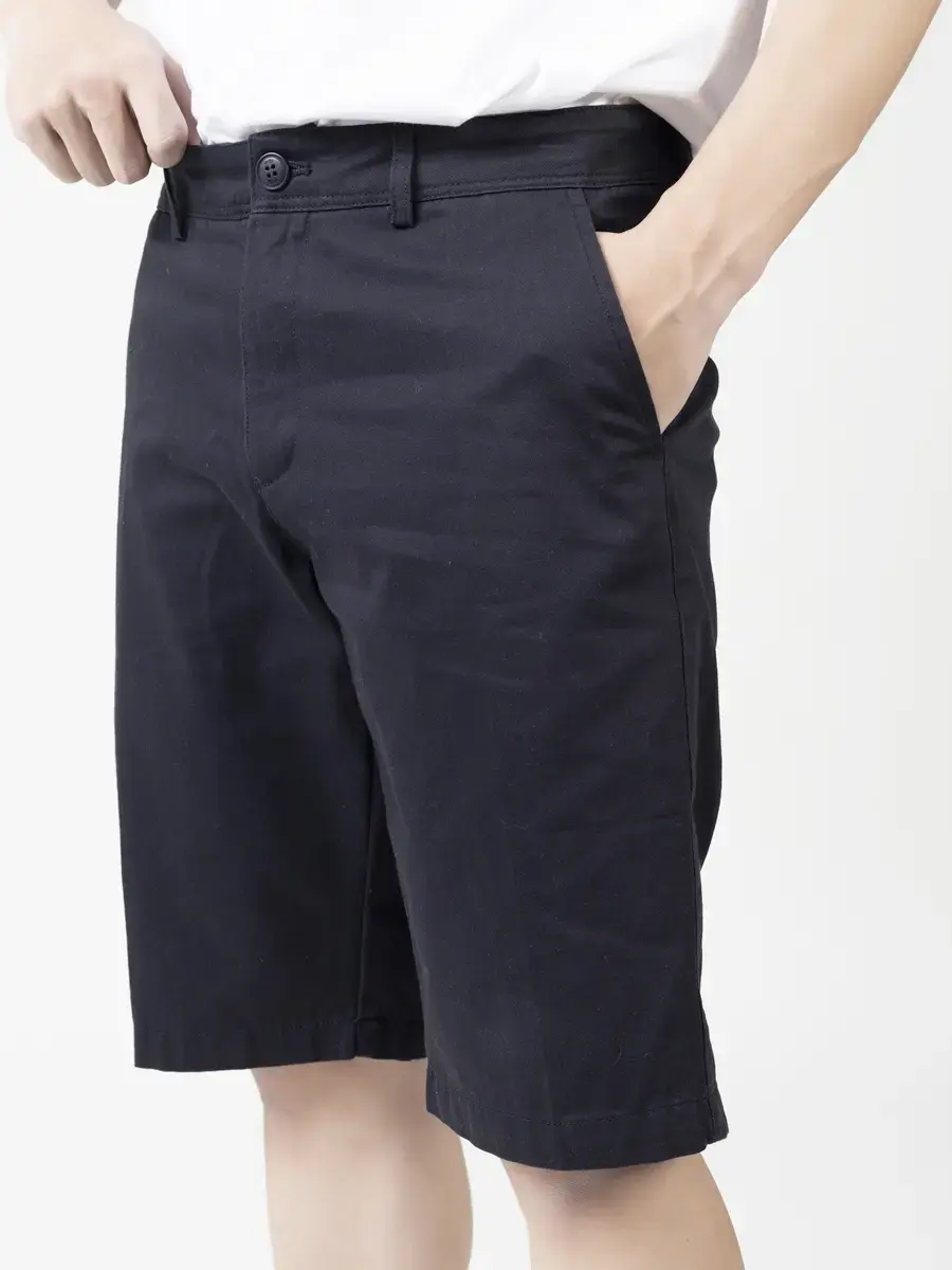 Quần sooc kaki diễu miệng túi sau - Đen - 34