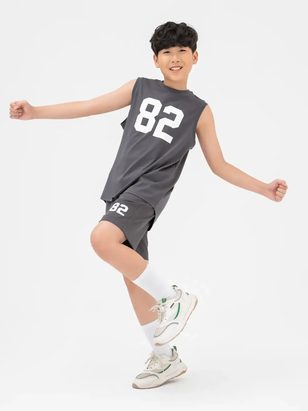 Đồ Bộ Kid Lớn Ba Lỗ In 82 - Ghi Đậm - 12