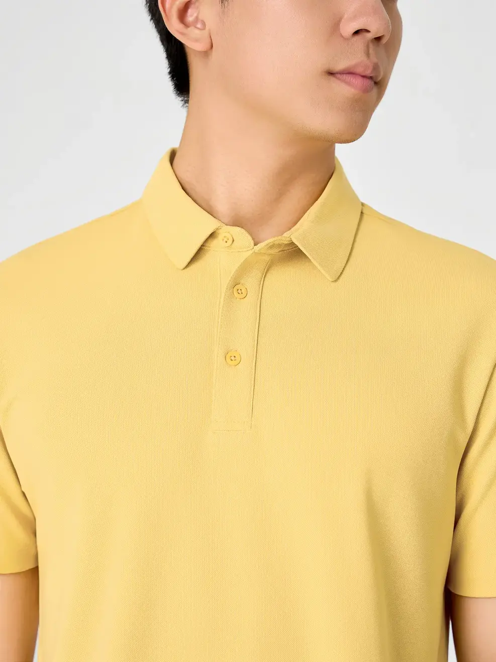 Áo Polo Nam Regular Cổ Ép Có Xẻ Tà -  Vàng 064 - S