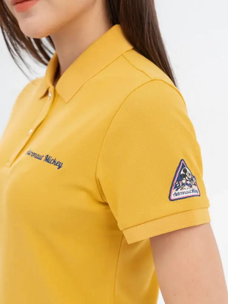 Polo Nữ Cafe Dệt Tổ Ong Mickey Phi Hành Gia - Vàng - S