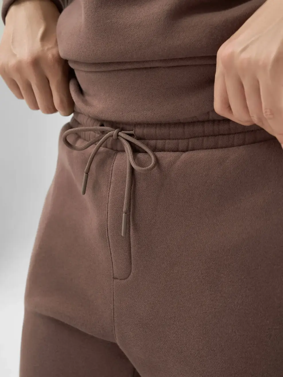 Bộ Đồ Nam Half Zip Phối Dây Dệt - Nâu 064 - L