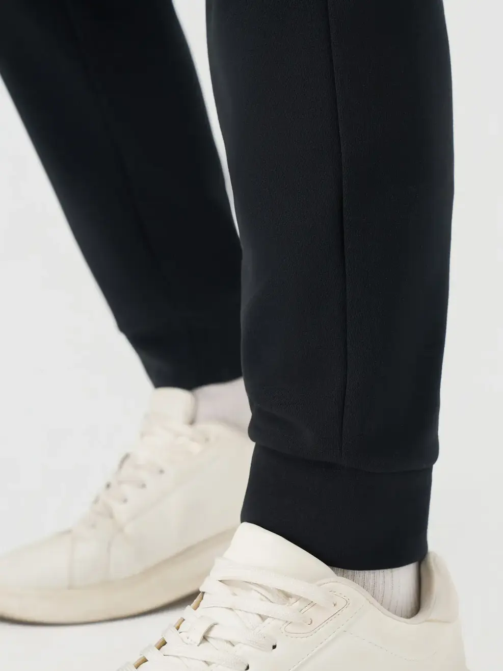 Bộ Đồ Nỉ Thể Thao Cổ Tròn Dây Dệt - ĐEN 002 - M