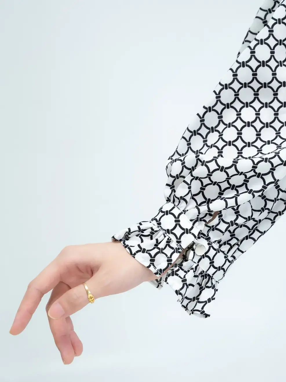 Đầm cổ bản tròn - Trắng - L