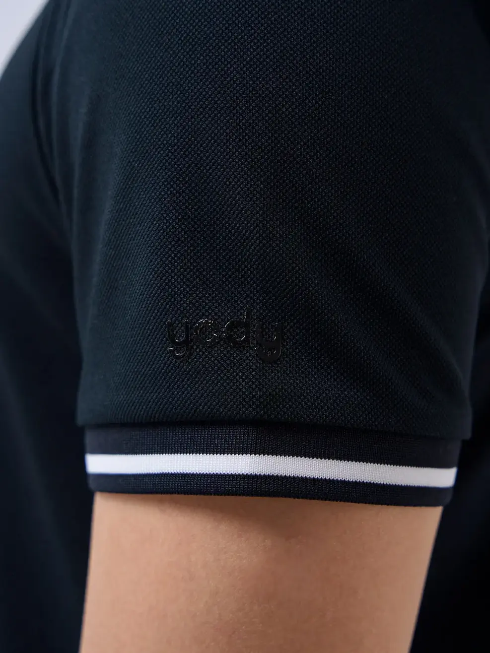 Polo nam café bo kẻ to - Đen - M