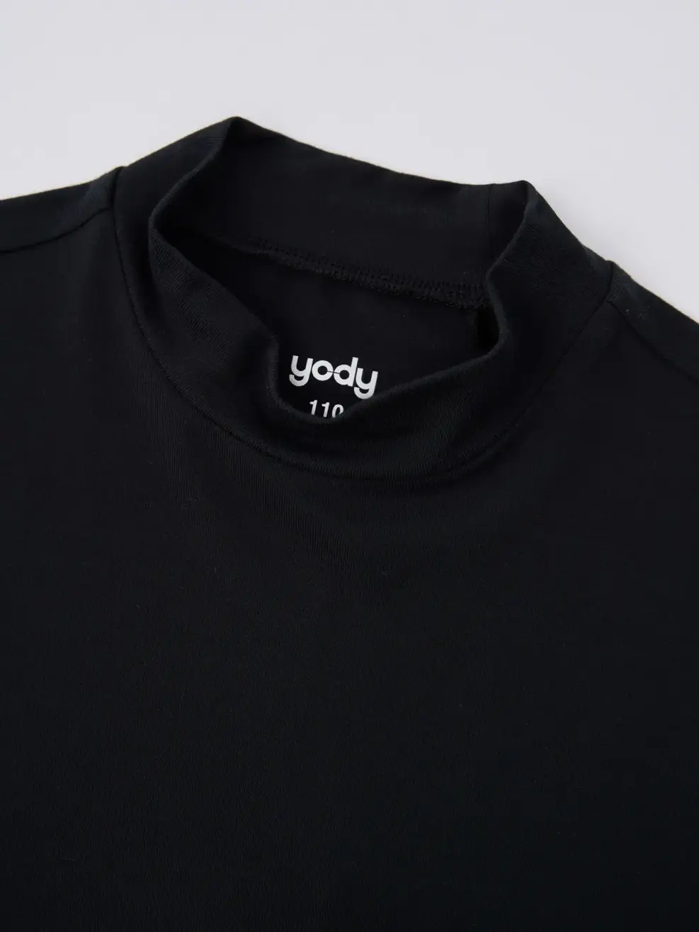 Áo CozyFit kid giữ nhiệt cổ cao-Đen 006 - 104