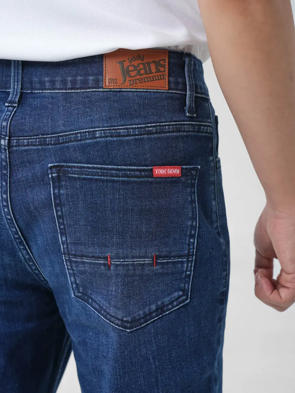 Quần Jeans Nam Slim Coolmax Mác Dệt Túi Sau - Xanh đậm - 28