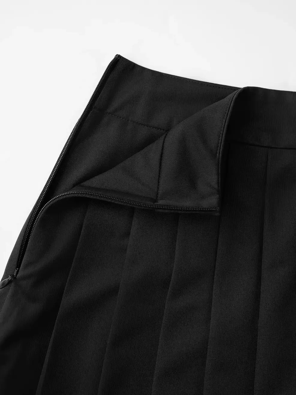 Chân Váy Thể Thao Xếp Ly - ĐEN 002 - S