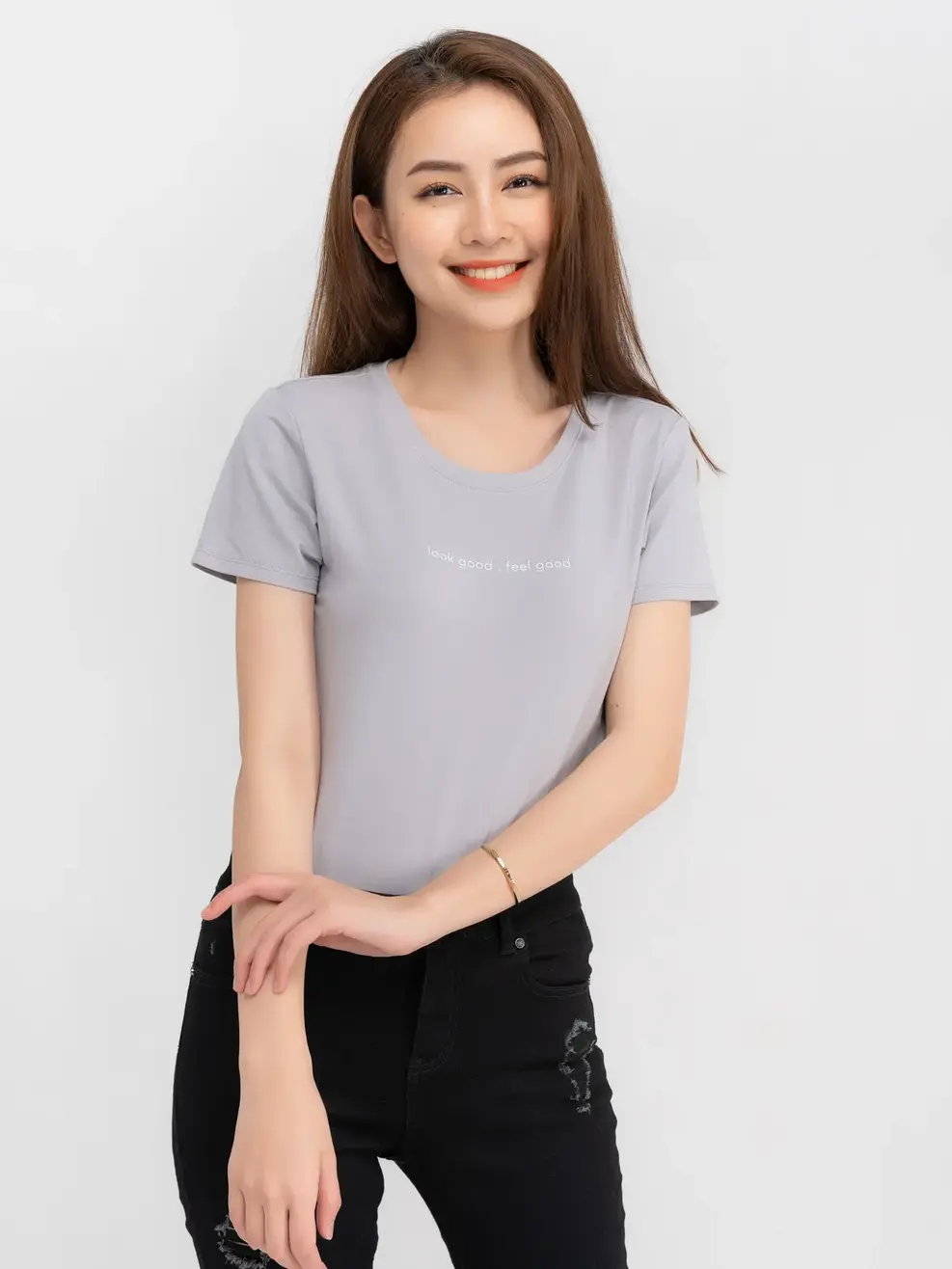 Áo phông nữ cổ tròn cotton - Xám - M