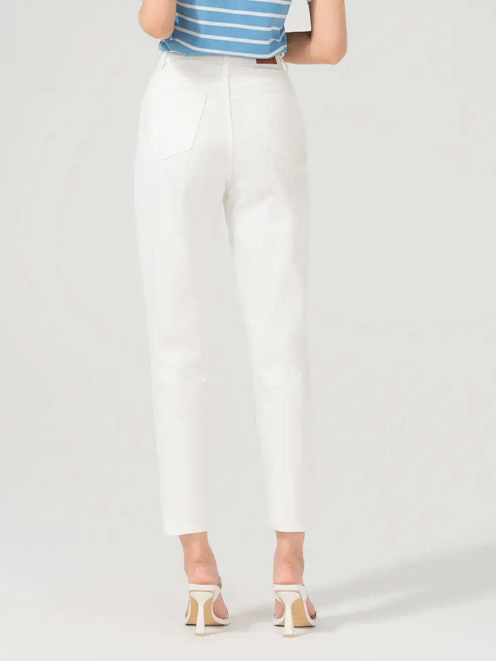 Quần Jean Nữ Baggy Bổ Túi - Trắng - 25