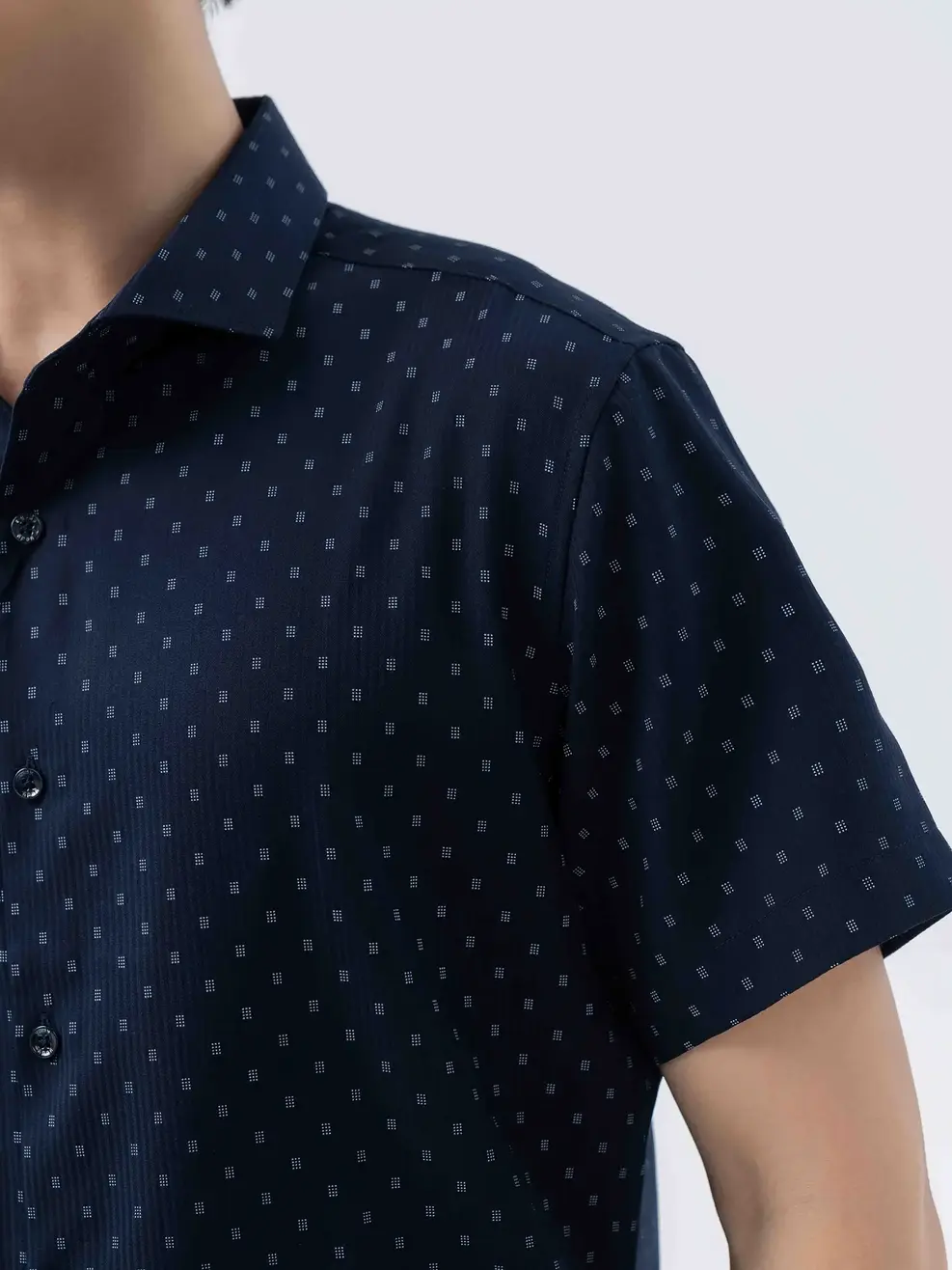 Sơ Mi Nam Cộc Tay Họa Tiết - Tím than - M