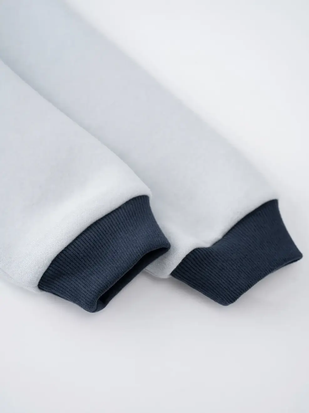 Bộ Đồ Kid Cổ Cao Tay Raglan Phối Màu - Tím than 036 - 140