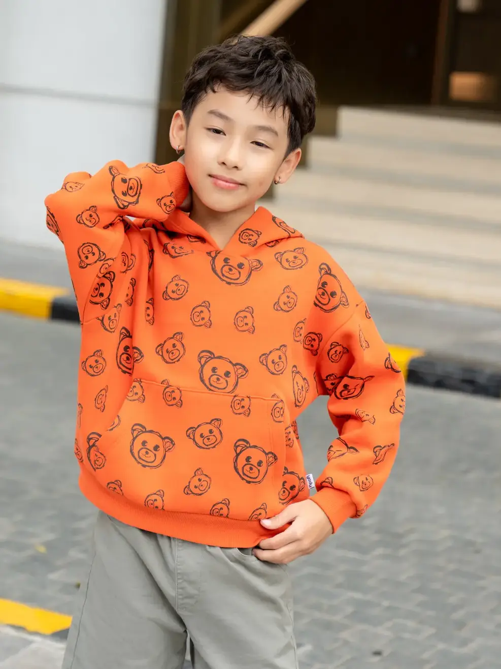 Áo nỉ cào kid in tràn gấu - Đỏ cam - 4