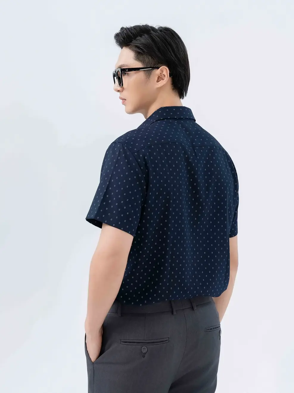 Sơ Mi Nam Cộc Tay Họa Tiết - Tím than - M