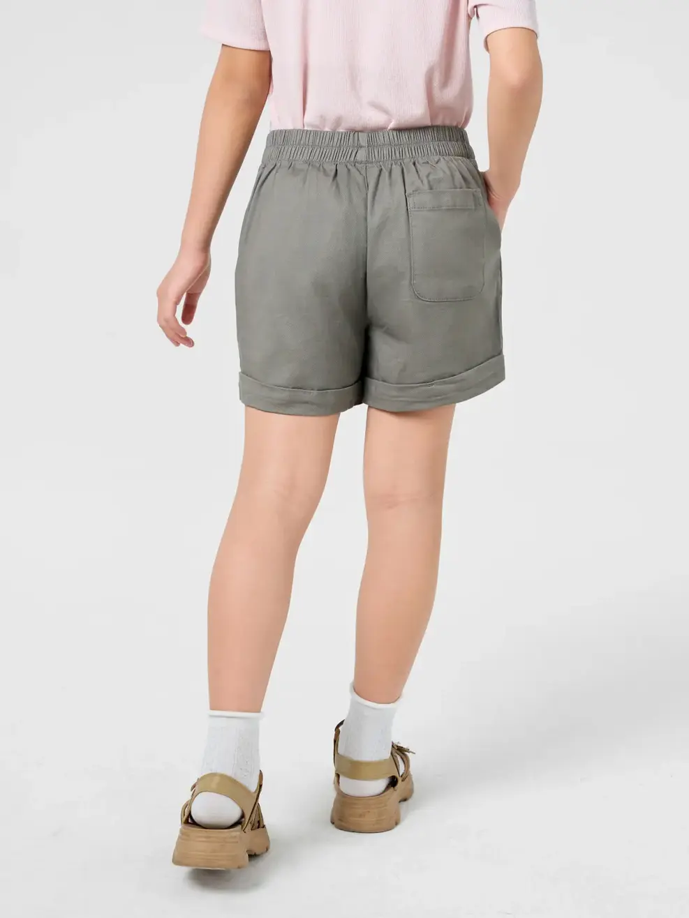 Quần Shorts Bé Gái Cơ Bản Xếp Li - Xám 014 - 10-11