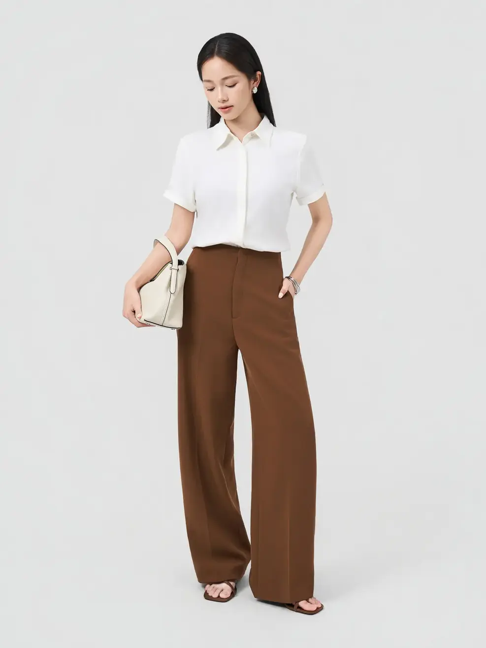 Quần straight essential - Màu nâu 001 - S