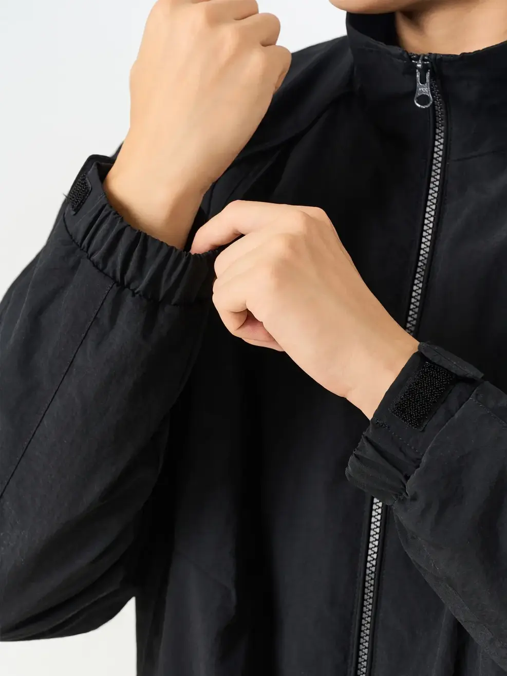 Áo Khoác Gió nam cổ dựng kiểu - ĐEN 002 - M