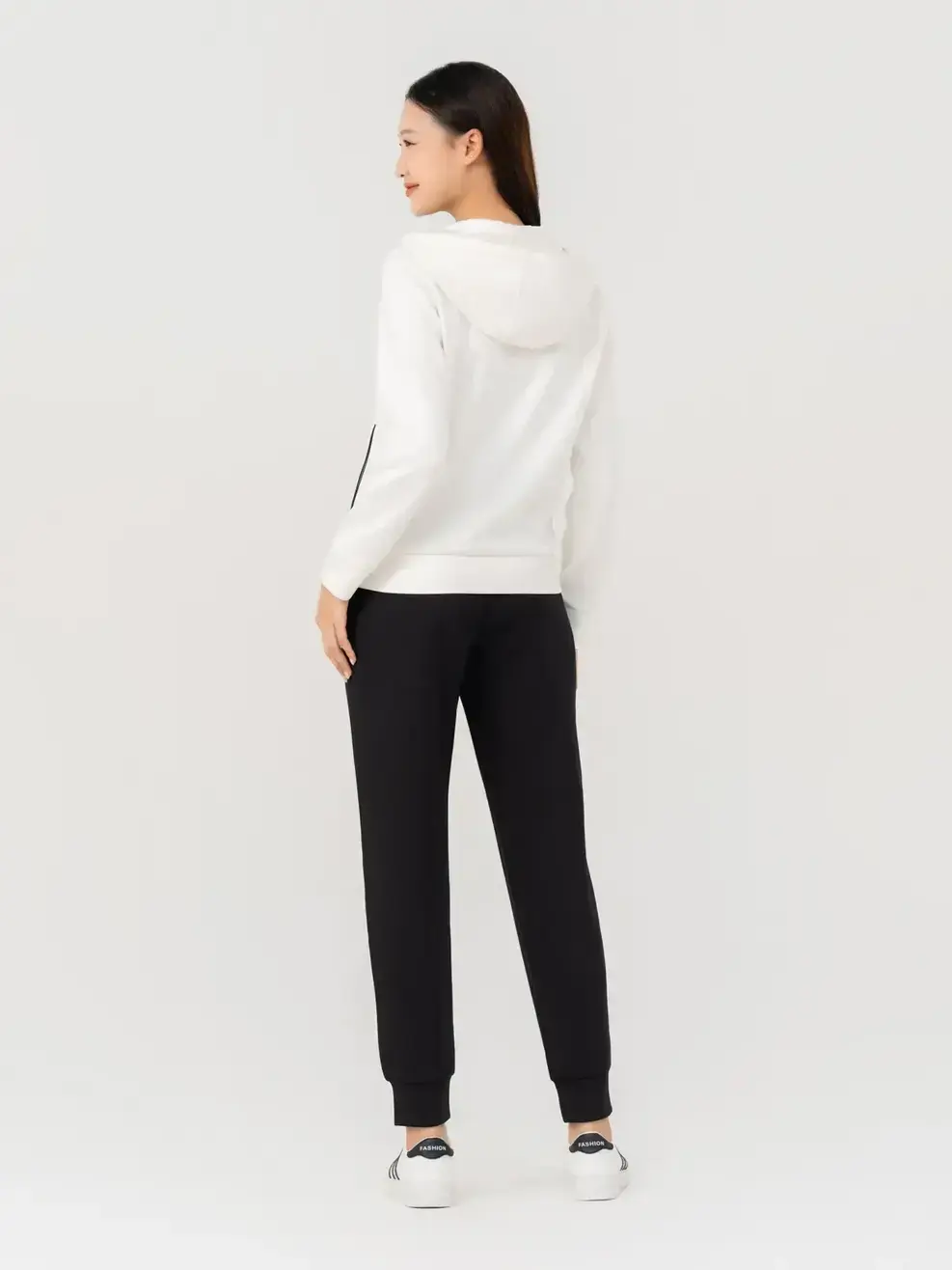 Bộ Đồ Thể Thao Nữ Double Face Có Mũ - Be phối đen - S