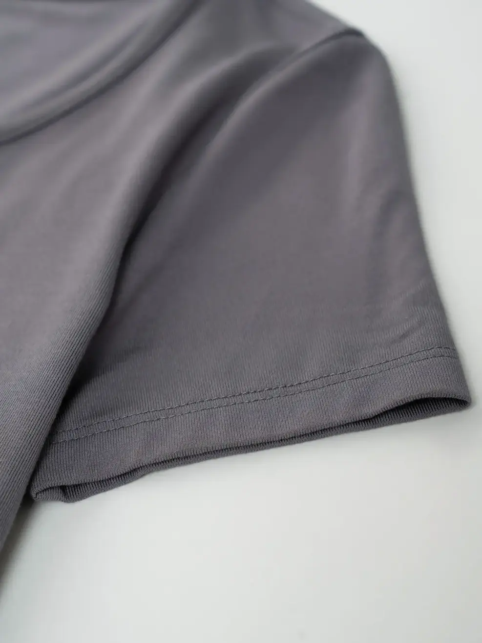 T-shirt Nữ  Cổ Rộng Crotop - Xám - S