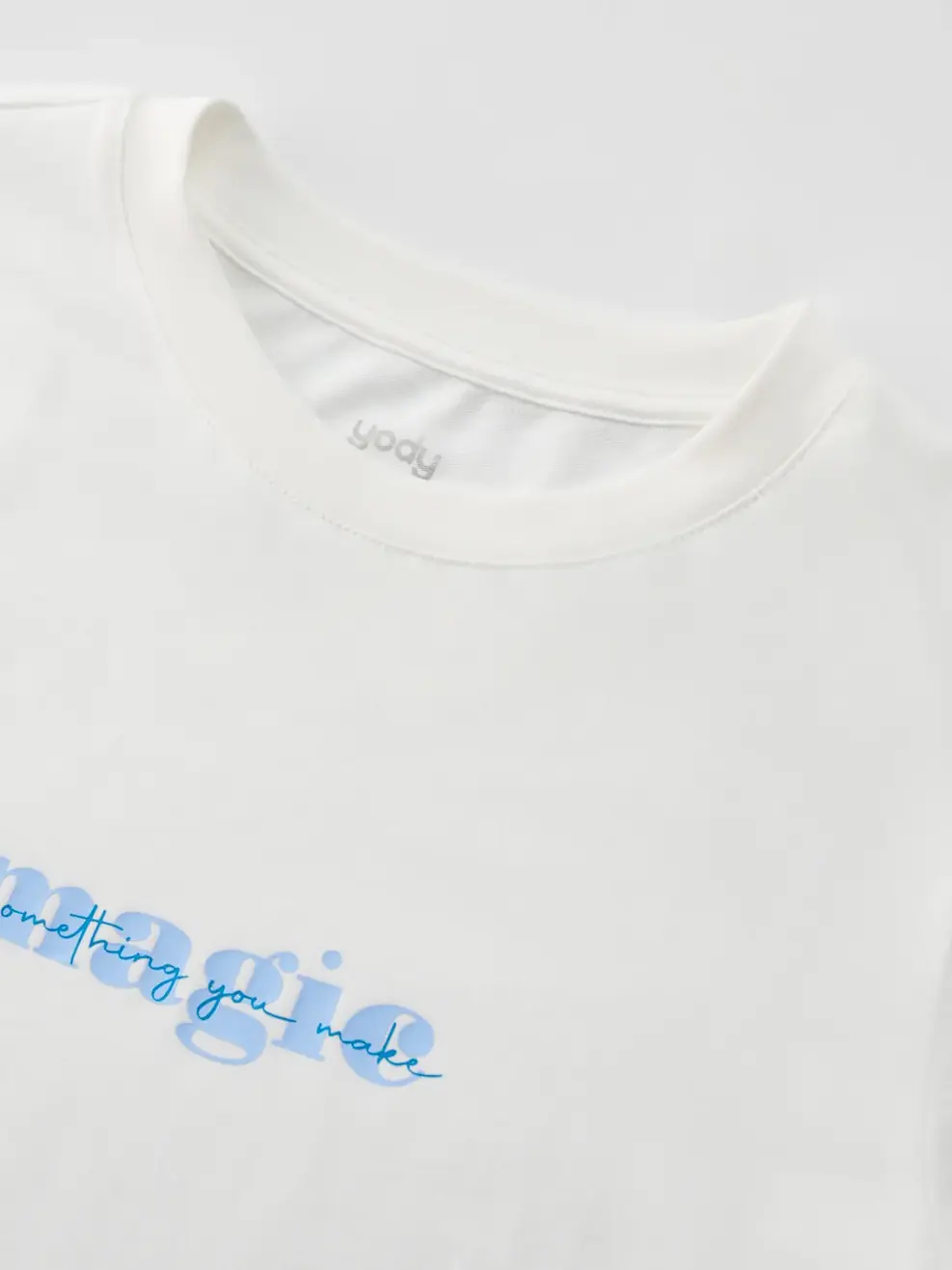 T-shirt Nữ In Ngực Magic - Trắng - S