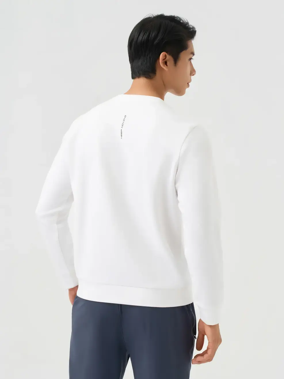 Áo Phông Nam Dài Tay Thể Thao Keep Moving - Trắng 001 - M