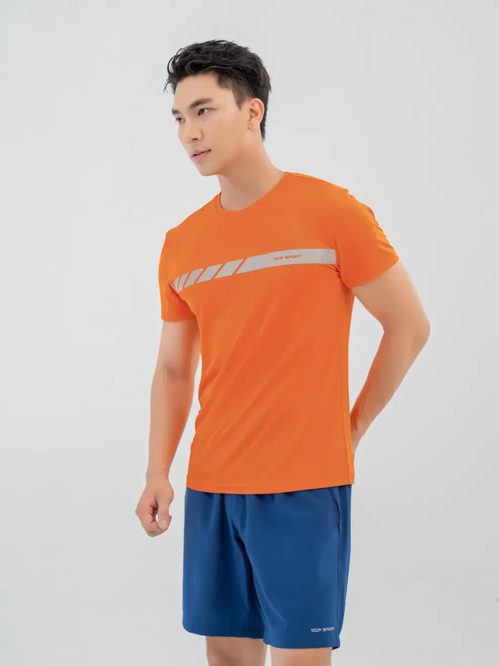 T-shirt Thể Thao Nam In Vạch Phản Quang Ngực - Cam - M