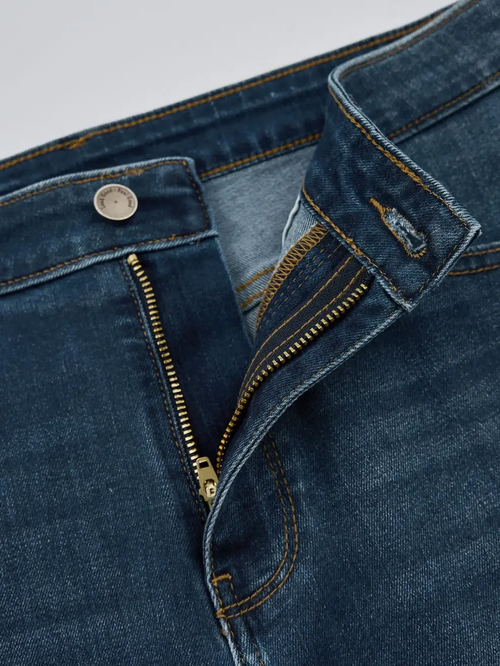 QUẦN JEANS NAM SLIM FIT CAN TÚI SAU - xanh trung - 28