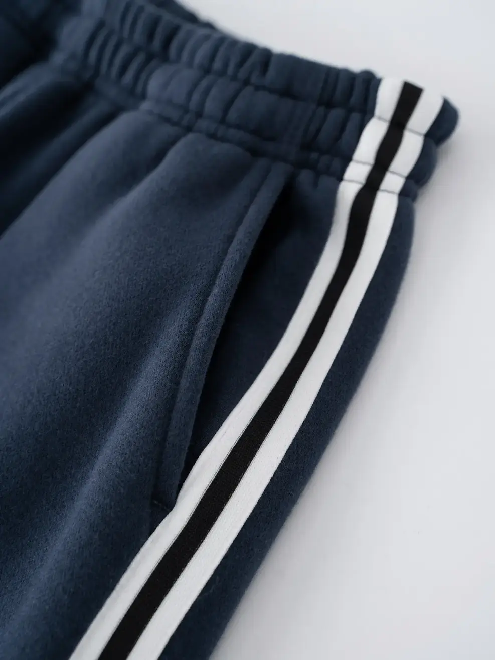 Bộ Đồ Kid Cổ Cao Tay Raglan Phối Màu - Tím than 036 - 140