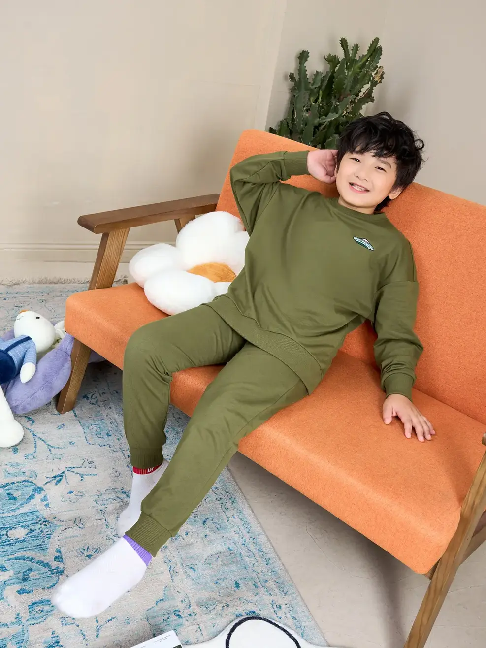 Bộ đồ kid thêu đĩa bay - Xanh rêu - 8