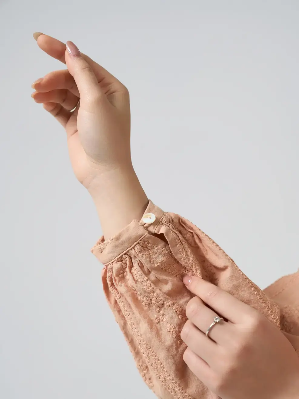 Váy Liền Cổ Đức Đai Eo Xòe Tầng - Hồng 003 - M