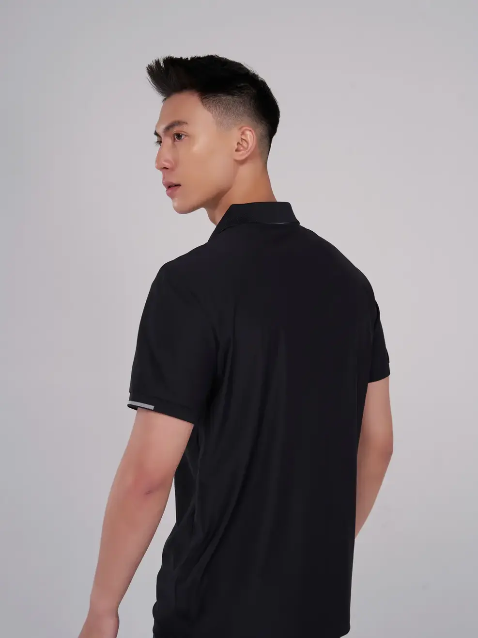Polo thể thao nam logo ngực - Đen - 2XL