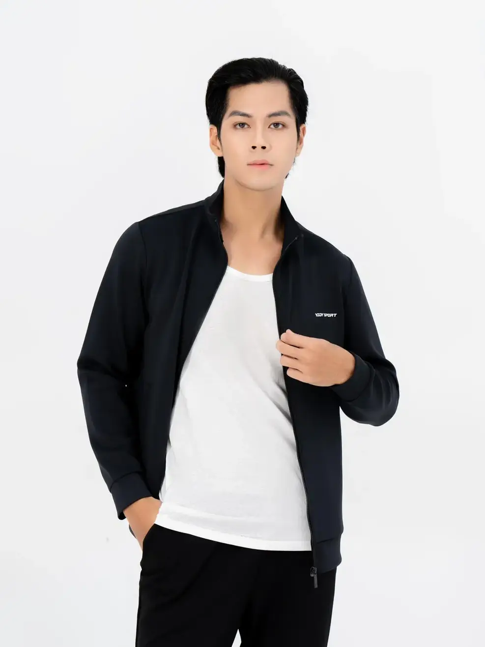 Áo khoác thể thao nam bo gấu - Đen - M