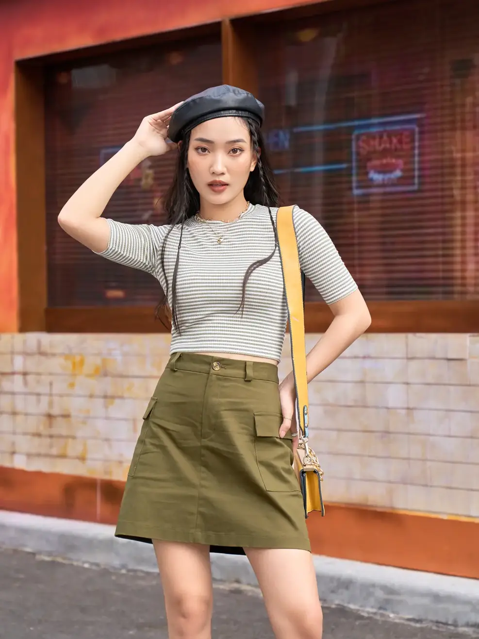 Áo thu đông nữ dáng ôm croptop - Kẻ xanh lục. - S