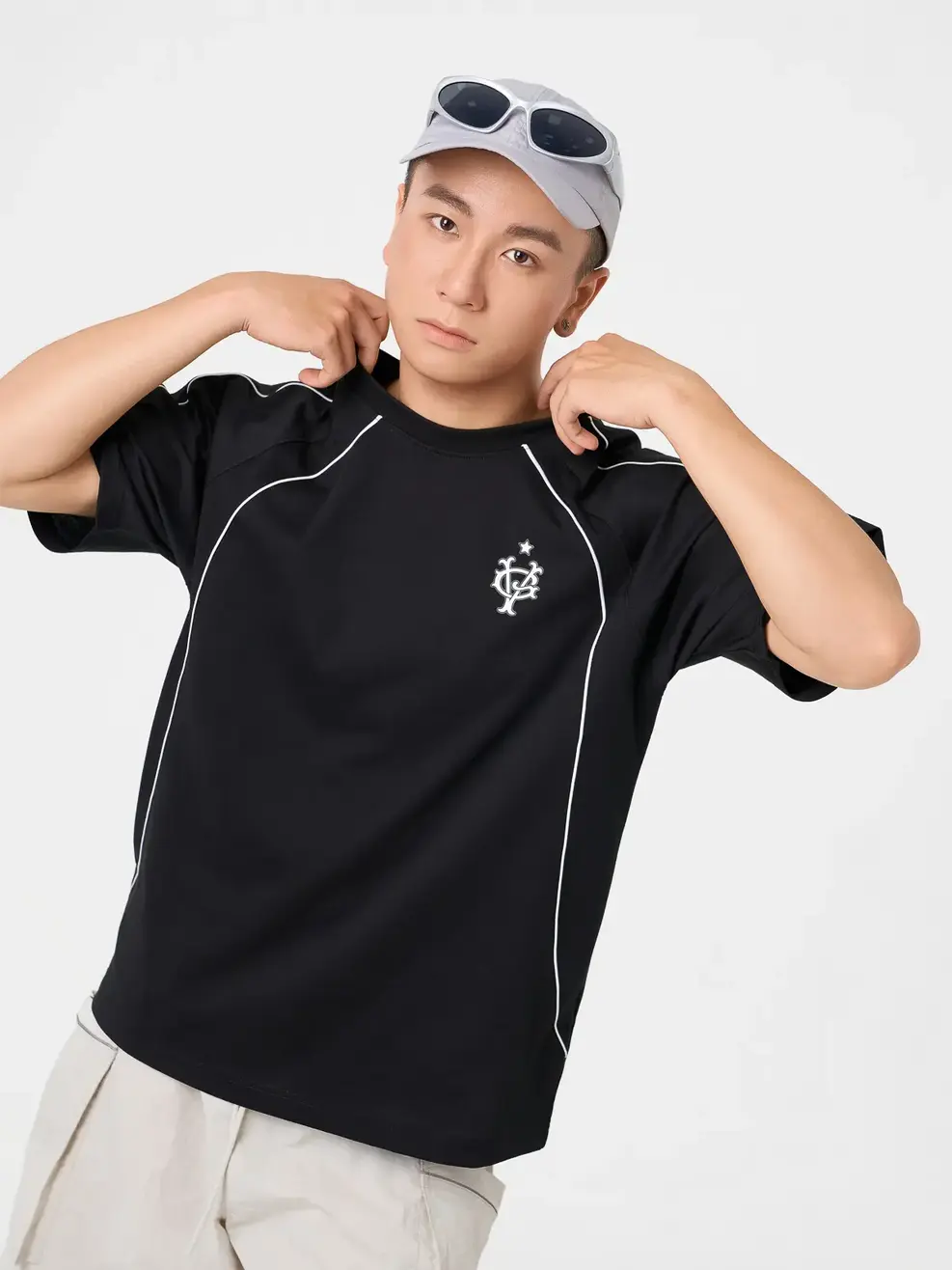 Áo Phông Yoguu Custom Logo - ĐEN 002 - 0
