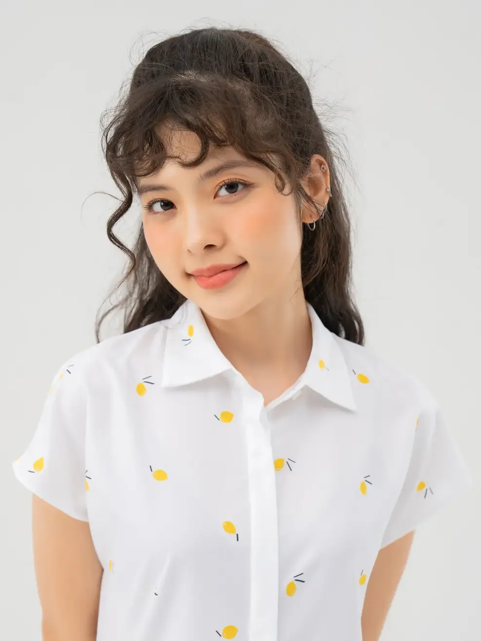 Áo Sơ Mi Tay Ngắn Nữ Vai Chờm In Họa Tiết - Trắng - S