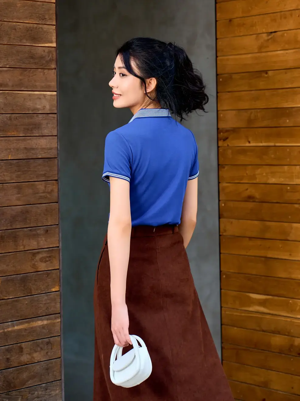 Áo Polo Nữ Airy Cafe bo kẻ to - Xanh coban - S