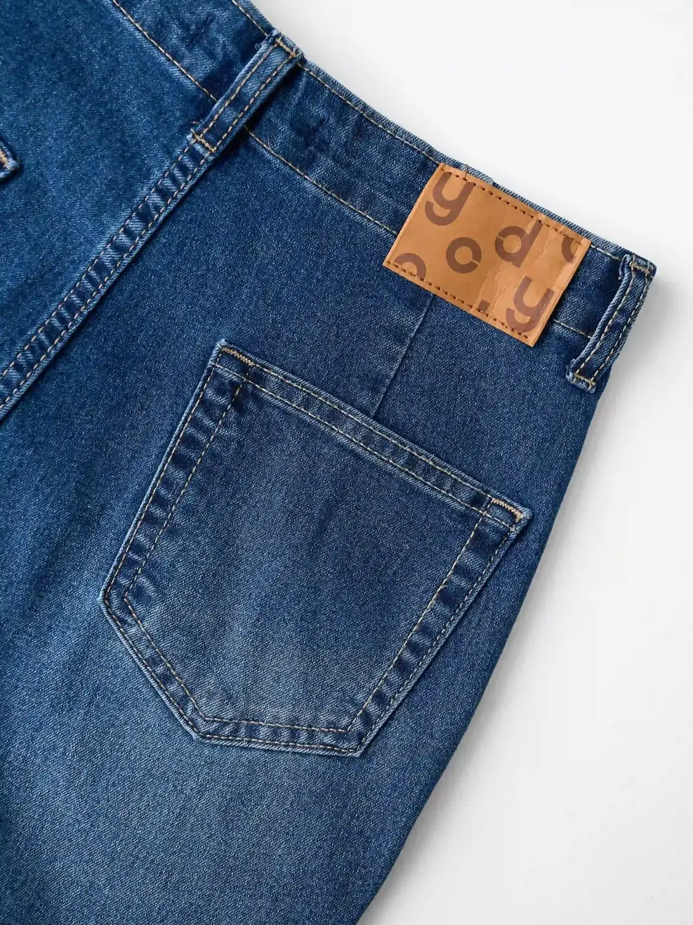 Quần Jeans Nữ Straight Cúp dọc thân - Màu chàm 002 - 26