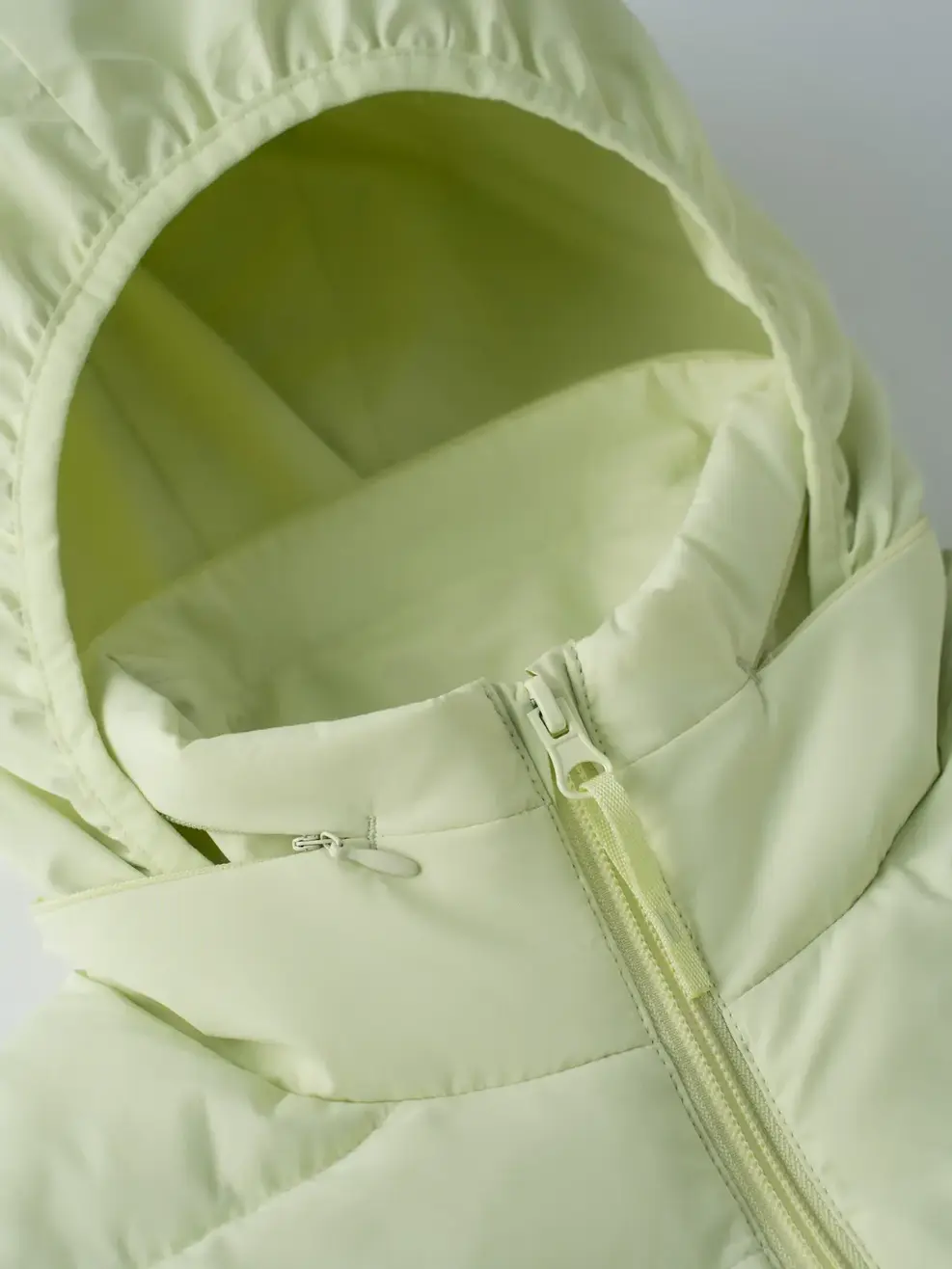 Áo Phao Nữ Mũ Ẩn 4S.Plus - Xanh lá 083 - M