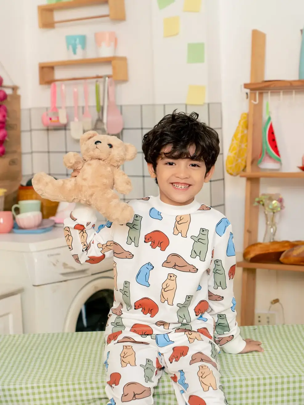 Bộ đồ trẻ em cổ cao in tràn gấu - Trắng Họa Tiết. - 2