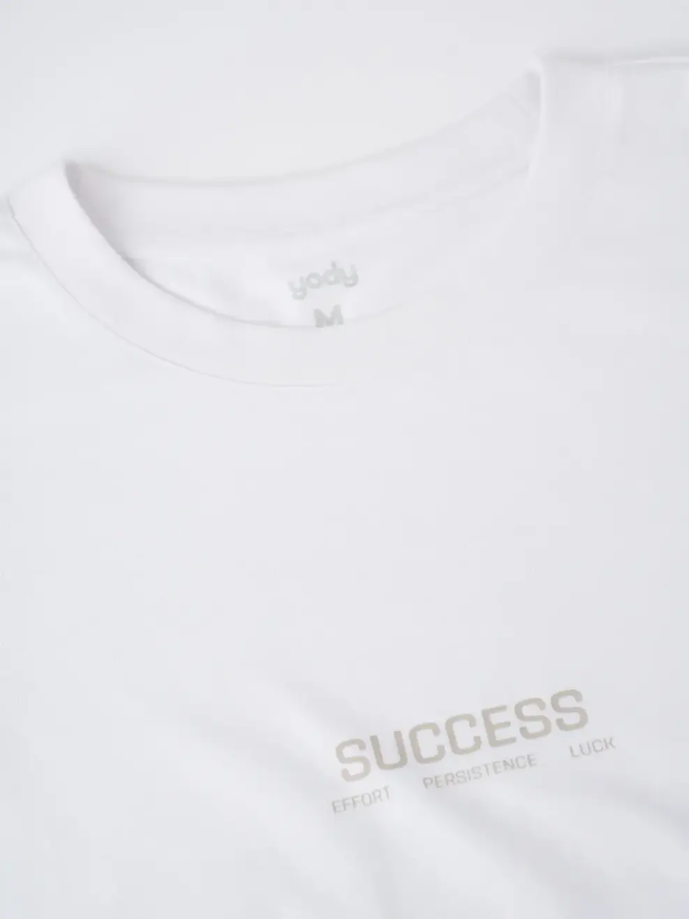 Áo Phông Nam Relax In Chữ - Trắng 001 - M