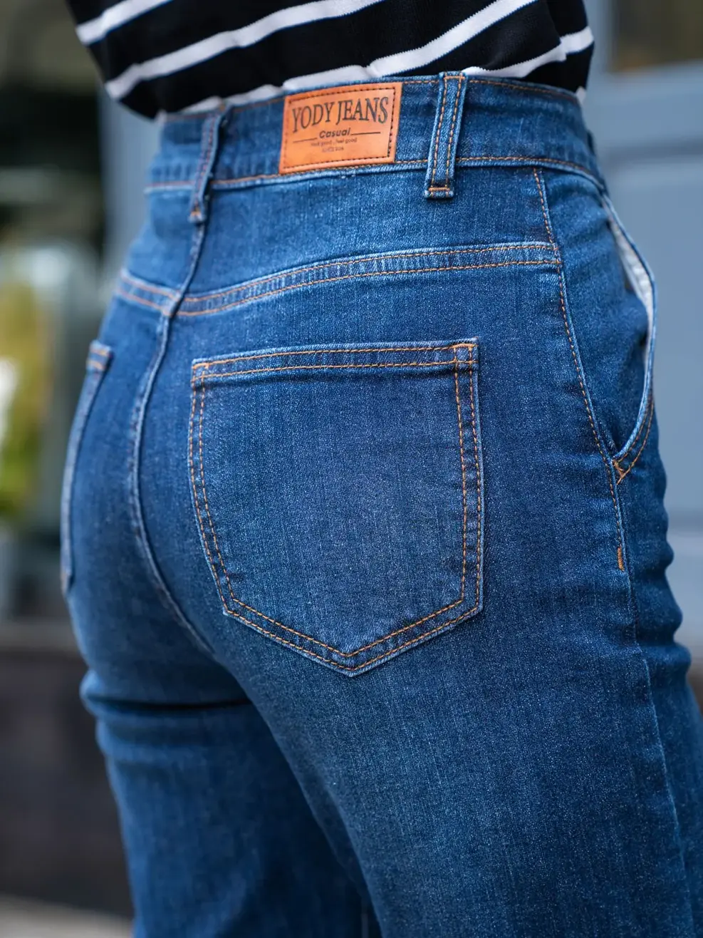 Quần jeans nữ ôm vừa xếp ly ống - Xanh đậm