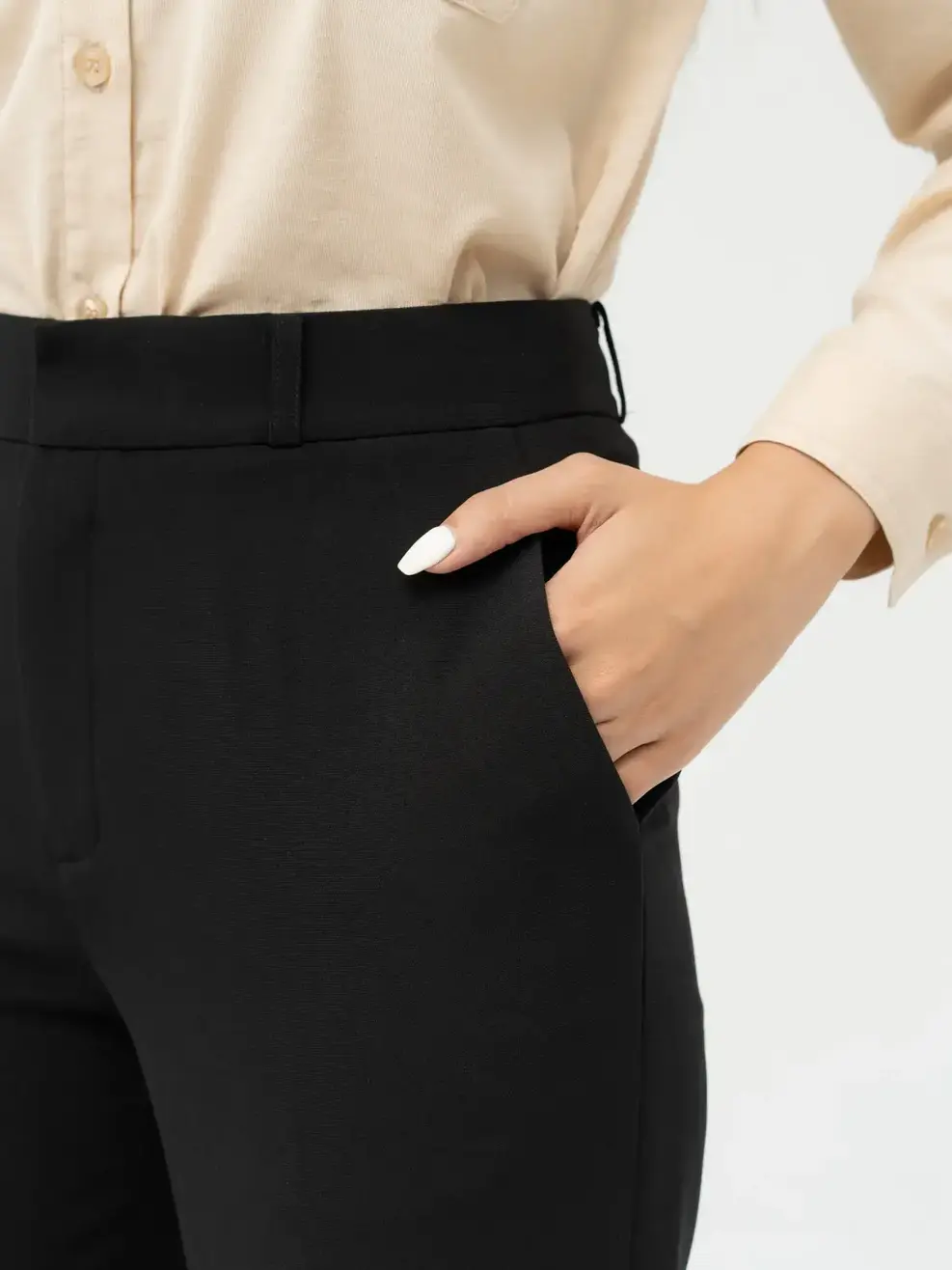 Quần Dài Ống Vểnh Cơ Bản (QAN6014) - ĐEN 002 - S