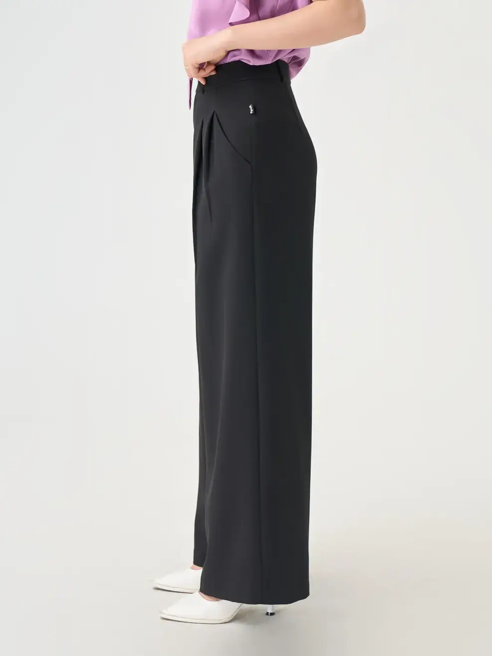 Quần Âu Nữ Dáng Suông Ly Túi Cơi Chéo - Đen - S