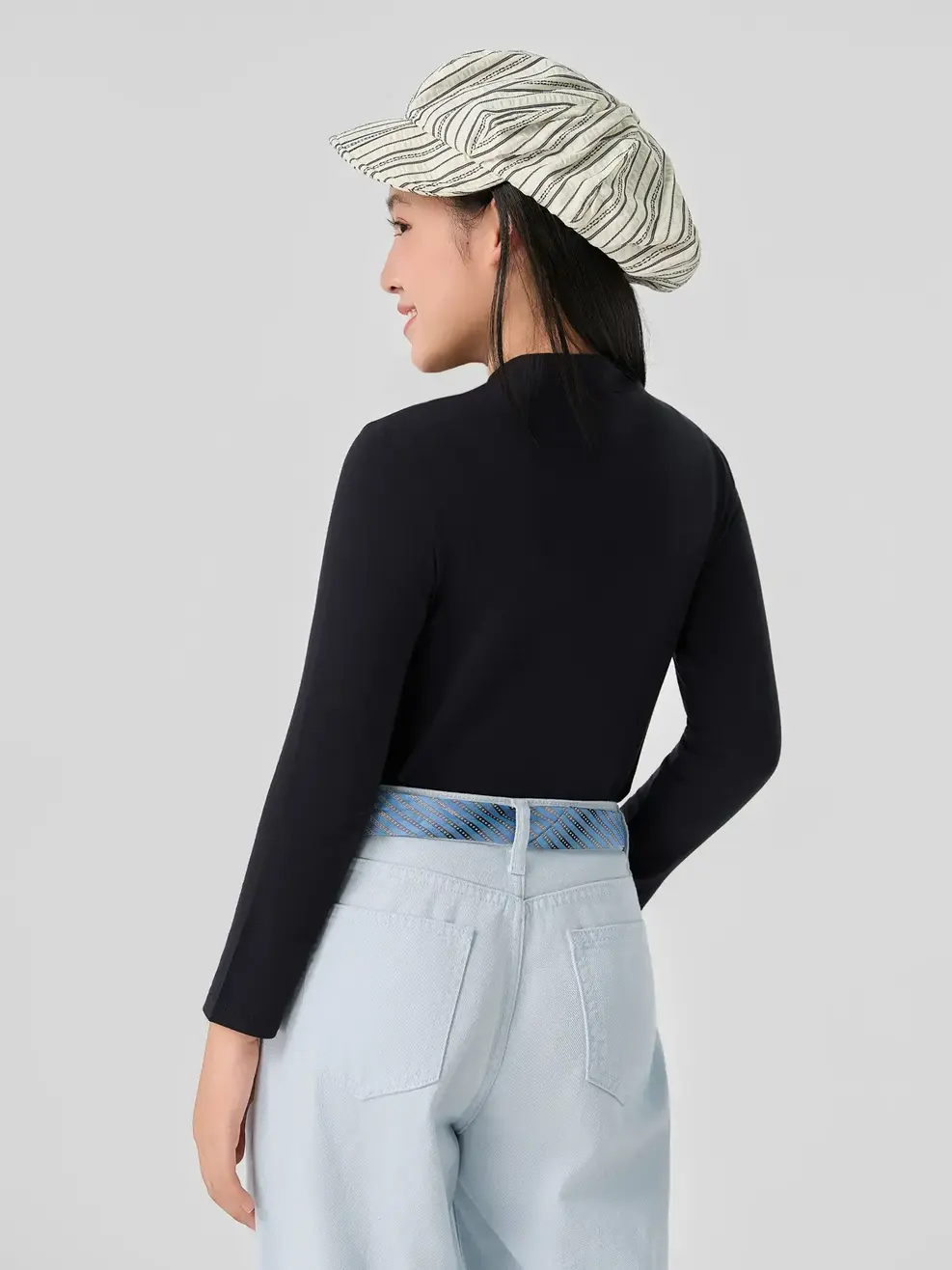 Áo Phông Dài Tay Cao Cổ - Đen 006 - 140