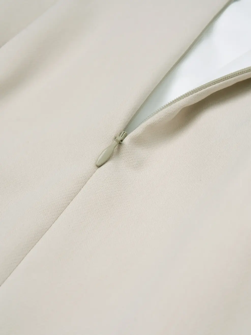Chân Váy STRAIGHT PLEAT - Be 089 - S