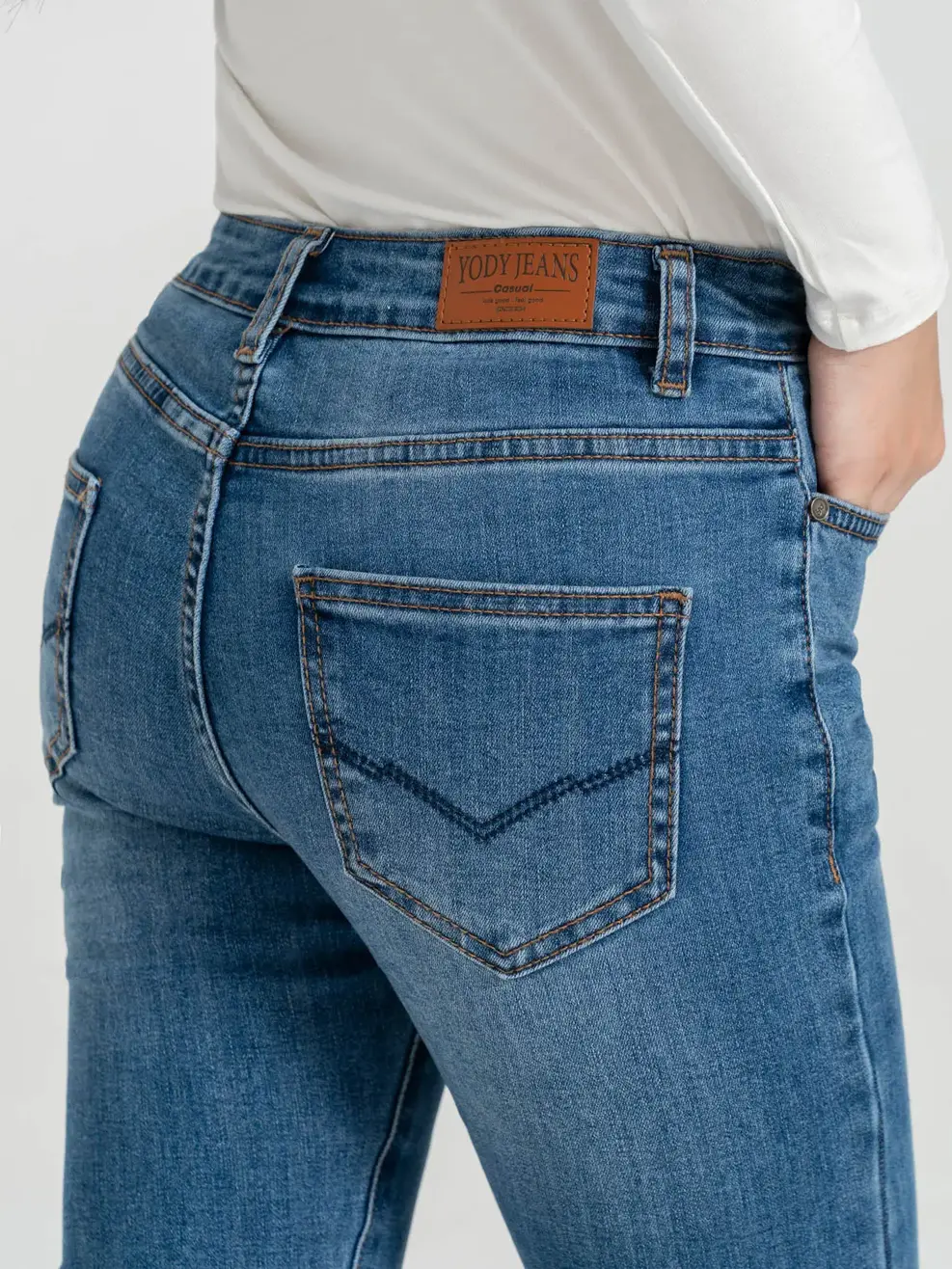 Quần jeans nữ coolamax skinny thêu túi sau - Xanh sáng - 25
