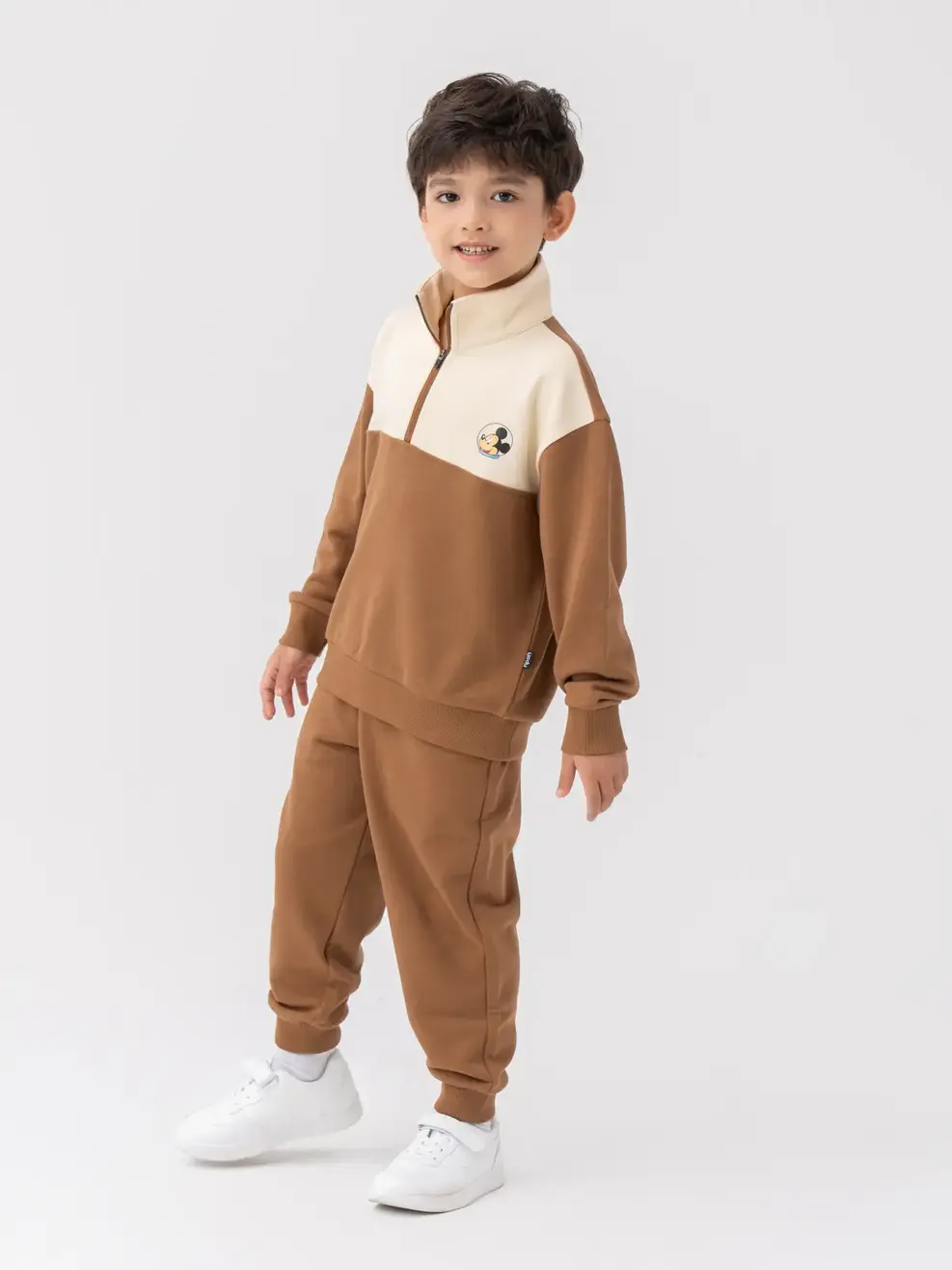 Bộ Đồ Thu Đông Kid Cổ 5 Phân  In  Mickey Sau Lưng - Nâu 1 - 2