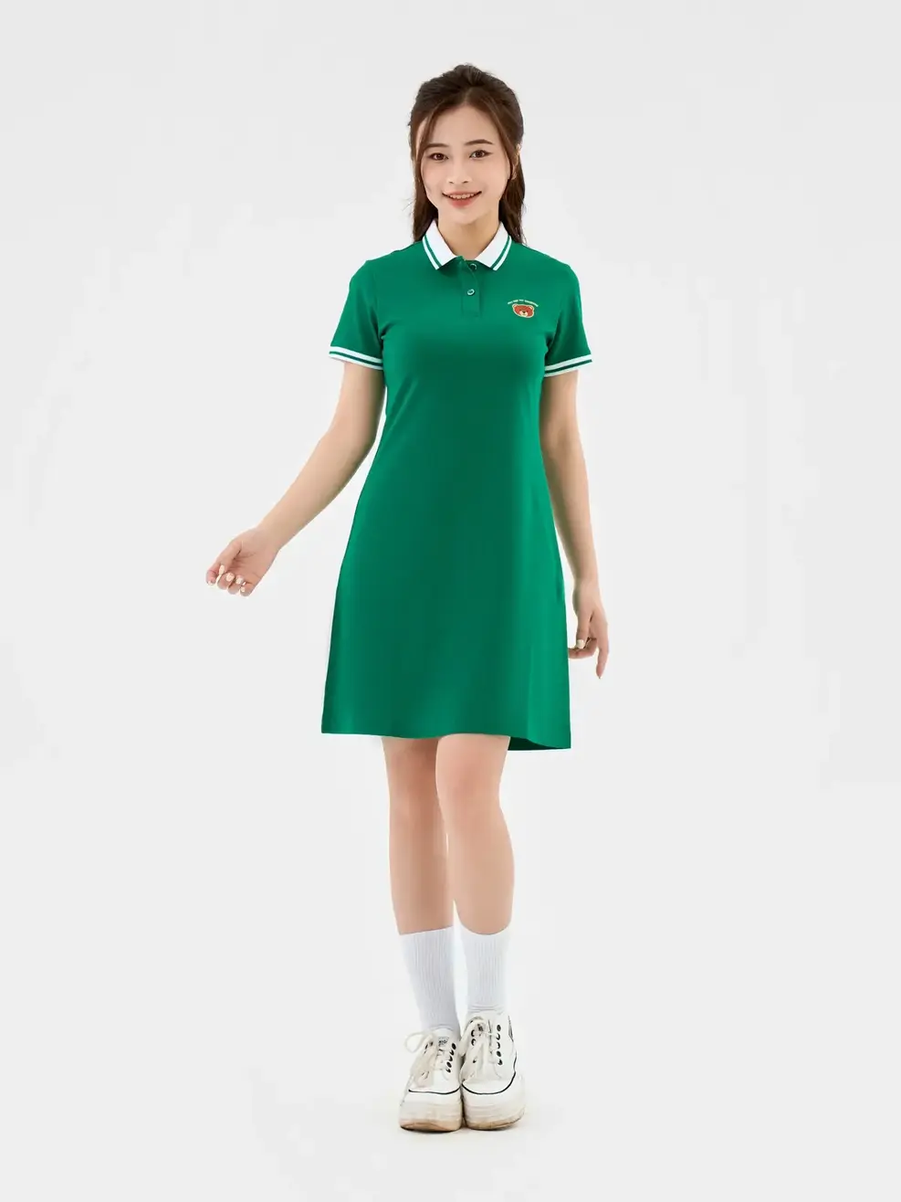 Đầm Polo Nữ Sorona Thêu Gấu - Xanh Lá - S