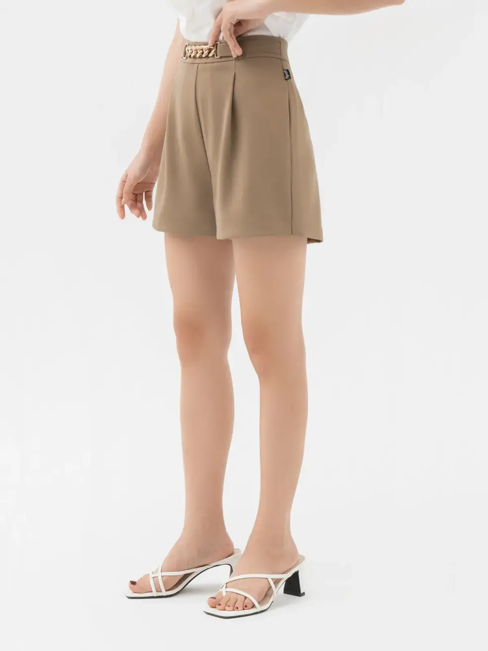 Quần Short Nữ Kèm Mặt Đai - BE CÁT - S
